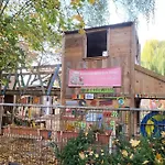 Gemuetliches Apartment Am Bach Nahe Bus Und Bahn