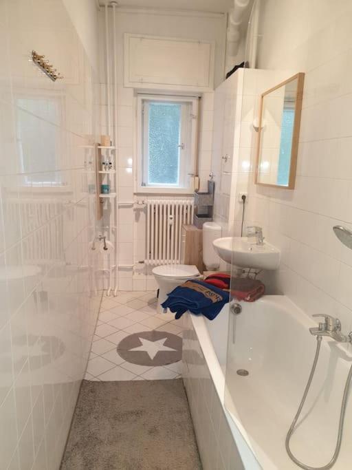 Gemuetliches Am Bach Nahe Bus Und Bahn Appartement *